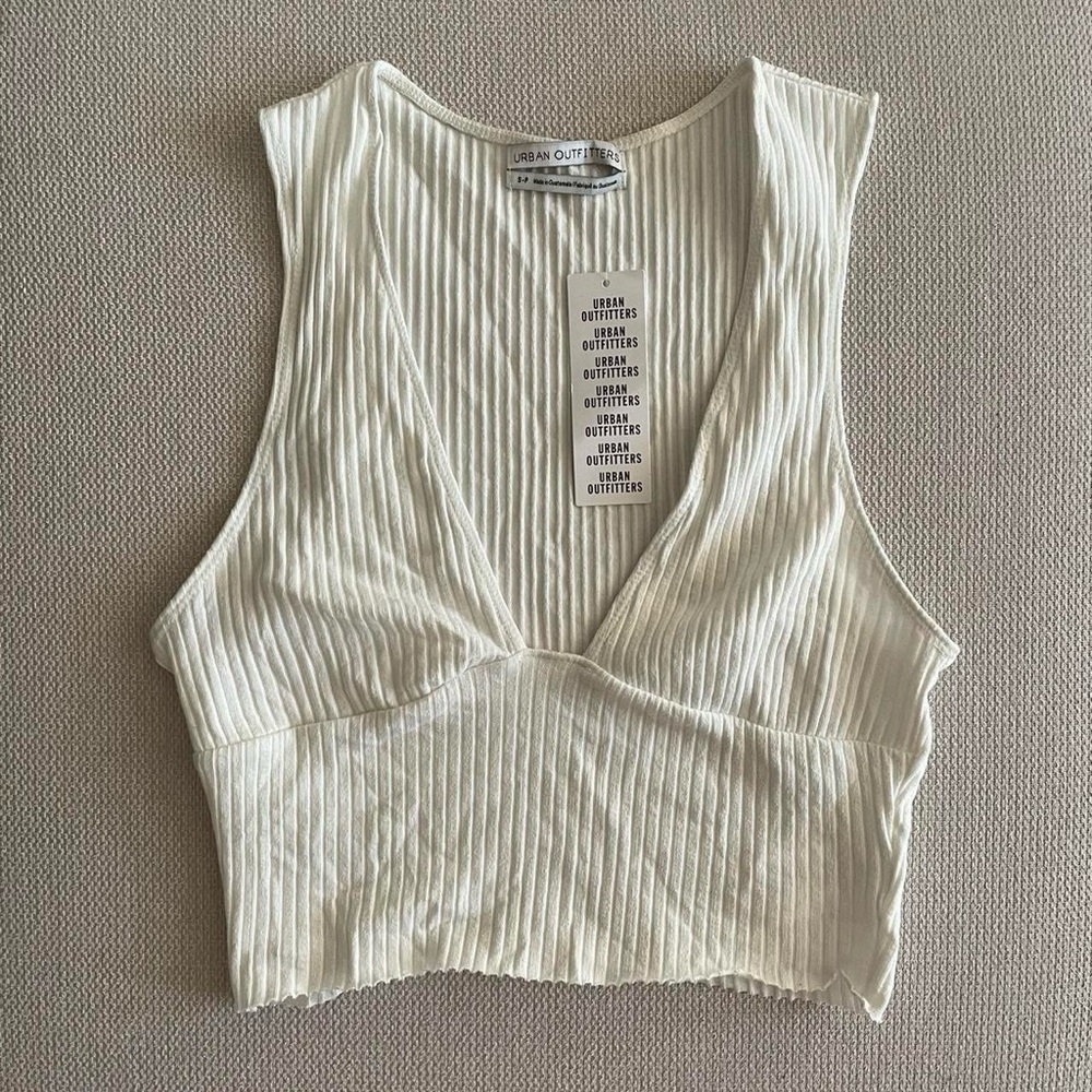 NWT Ivy Ribbed plunge tank top size S in white